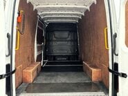 Volkswagen Crafter CR35 L2 H2 Trendline 140 ps Tdi with Tail Lift 15