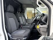 Volkswagen Crafter CR35 L2 H2 Trendline 140 ps Tdi with Tail Lift 31