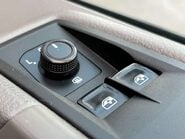 Volkswagen Crafter CR35 L2 H2 Trendline 140 ps Tdi with Tail Lift 45