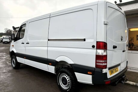 Mercedes-Benz Sprinter 314 Cdi Mwb Lr 4X4 Panel Van 6