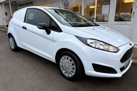 Ford Fiesta Econetic Tech 1.6 TDCi - Ex BT 4