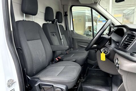 Ford Transit 350 L2 H2 Trend 130 ps Panel Van - Sat Nav 29