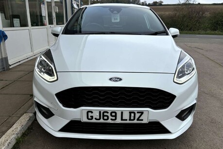 Ford Fiesta Sport 125 ps Ecoboost - Sat Nav / Climate / Adaptive Cruise 10