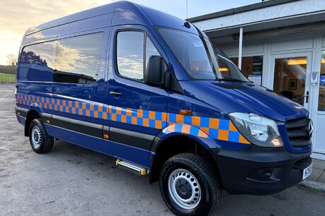 Mercedes-Benz Sprinter 316 Cdi 4x4 Mwb Hr Crew Van - Air Con - Direct from RNLi 5