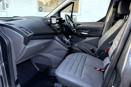 Ford Transit Connect 200 L1 Limited 120 ps Tdci - Sat Nav 30