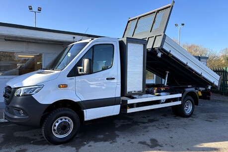 Mercedes-Benz Sprinter 516 Cdi Allrad 4x4 Toolbox 3- Way Tipper - Air Con / Diff Locks / Perm 4x4 1