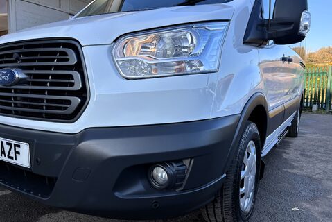 Ford Transit 410 L3 H2 Trend Bus 14 STR - Front & Rear Air Con 26