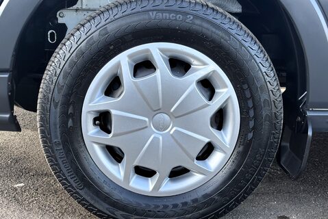 Ford Transit 410 L3 H2 Trend Bus 14 STR - Front & Rear Air Con 39