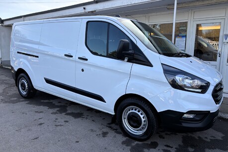 Ford Transit Custom 340 L2 Leader 130 ps Panel Van - Air Con - Twin Side Doors 5