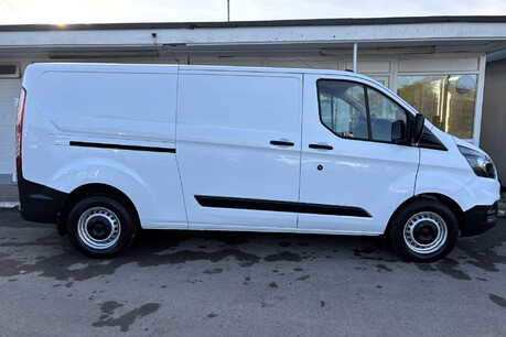 Ford Transit Custom 340 L2 Leader 130 ps Panel Van - Air Con - Twin Side Doors 11