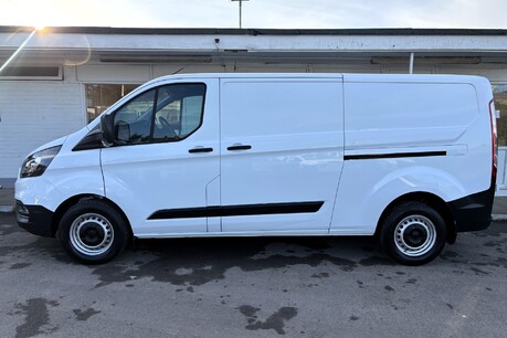 Ford Transit Custom 340 L2 Leader 130 ps Panel Van - Air Con - Twin Side Doors 8