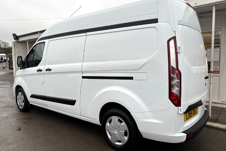 Ford Transit Custom 340 L2 H2 Trend 130 ps Workshop Van - Air Con & Sat Nav 6