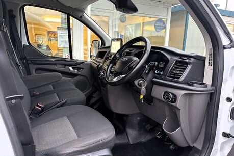 Ford Transit Custom 340 L2 H2 Trend 130 ps Workshop Van - Air Con & Sat Nav 23