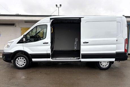 Ford Transit 350 Fwd L3 H2 Trend 170 ps with Air Con & Sat Nav 9