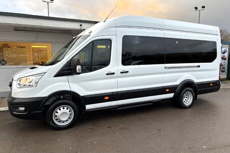 Ford Transit 460 L4 H3 Leader 130 ps 17 Str Minibus - Air Con / Luggage Racks 1