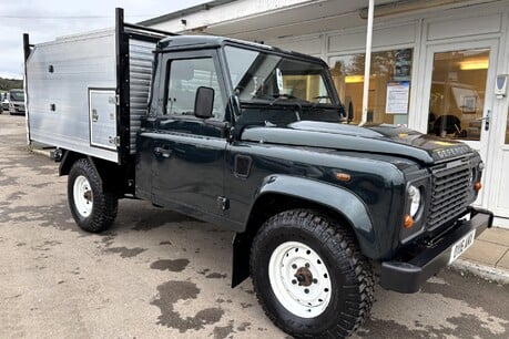 Land Rover Defender 110 TD Arbor Tipper with Toolbox 4