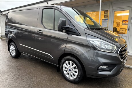 Ford Transit Custom 300 L1 Limited 130 ps Panel Van - Solid Tailgate & Power Invertor 5