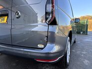 Volkswagen Caddy C20 122 ps Tdi Commerce Pro DSG Panel Van 23
