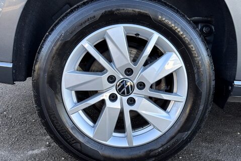 Volkswagen Caddy C20 122 ps Tdi Commerce Pro DSG Panel Van 32