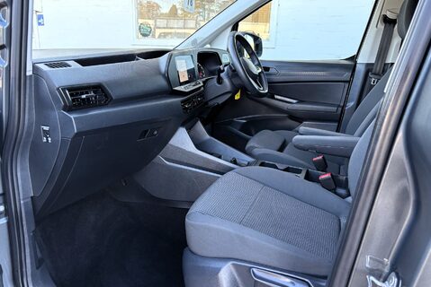 Volkswagen Caddy C20 122 ps Tdi Commerce Pro DSG Panel Van 15