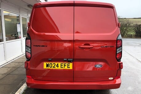 Ford Transit Custom 280 Limited L1H1 136 ps with Rear Camera 13