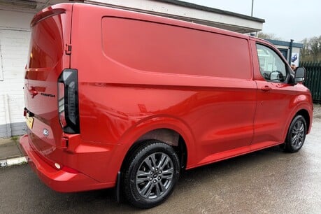 Ford Transit Custom 280 Limited L1H1 136 ps with Rear Camera 3