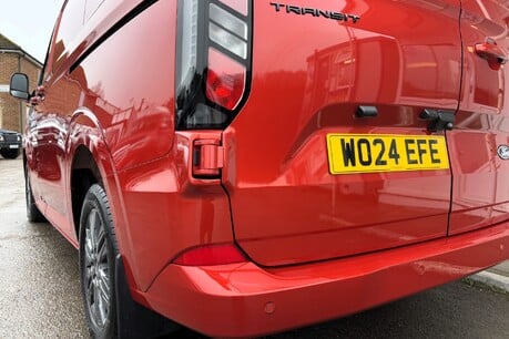 Ford Transit Custom 280 Limited L1H1 136 ps with Rear Camera 29