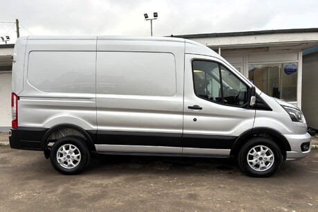 Ford Transit 350 L2 H2 130 ps Limited Panel Van 11