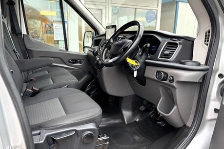 Ford Transit 350 L2 H2 130 ps Limited Panel Van 19