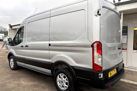 Ford Transit 350 L2 H2 130 ps Limited Panel Van 6