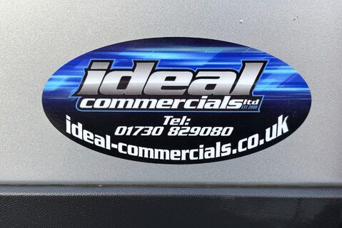 Volkswagen Crafter CR35 177 ps Tdi L2 H2 Trendline DSG Panel Van 14