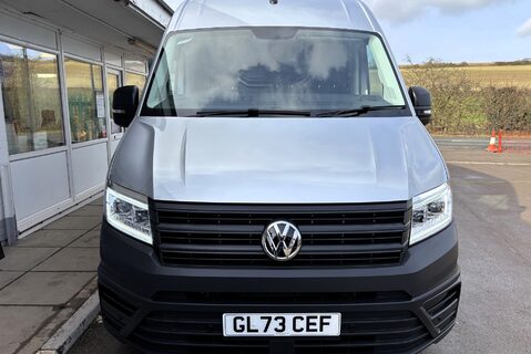 Volkswagen Crafter CR35 177 ps Tdi L2 H2 Trendline DSG Panel Van 11