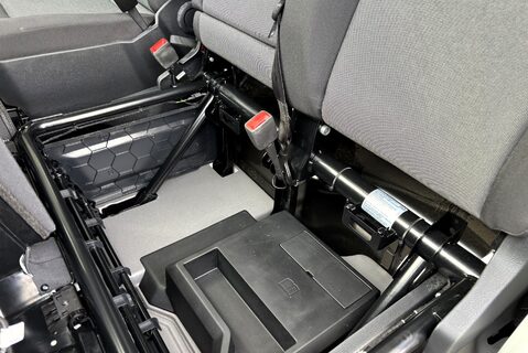 Volkswagen Crafter CR35 177 ps Tdi L2 H2 Trendline DSG Panel Van 16