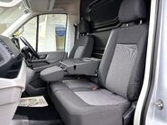 Volkswagen Crafter CR35 177 ps Tdi L2 H2 Trendline DSG Panel Van 3