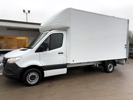 Mercedes-Benz Sprinter 315 Cdi Progressive Luton with Tail Lift - Air Conditioning