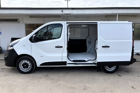 Vauxhall Vivaro 2900 L1 Cdti Panel Van - Direct from BT - Twin Side Loading Doors 9