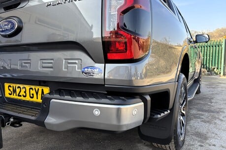 Ford Ranger Platinum V6 240 Auto with Electric Roller Shutter 29