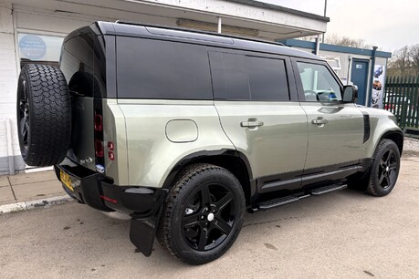 Land Rover Defender 110 D250 Hard Top SE MHEV - No VAT 3