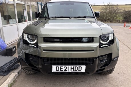 Land Rover Defender 110 D250 Hard Top SE MHEV - No VAT 10