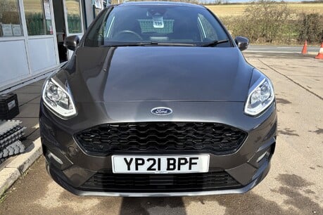 Ford Fiesta Sport 125 ps Mhev with Satellite Navigation - No VAT 10