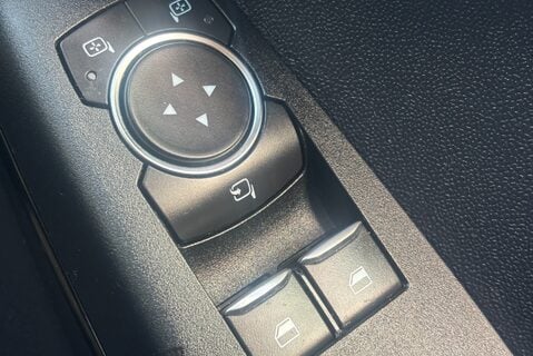 Ford Fiesta Base 85 ps Tdci Car Derived Panel Van - Air Con & Sat Nav 40