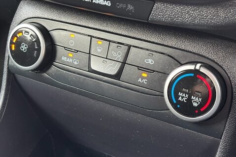 Ford Fiesta Base 85 ps Tdci Car Derived Panel Van - Air Con & Sat Nav 17