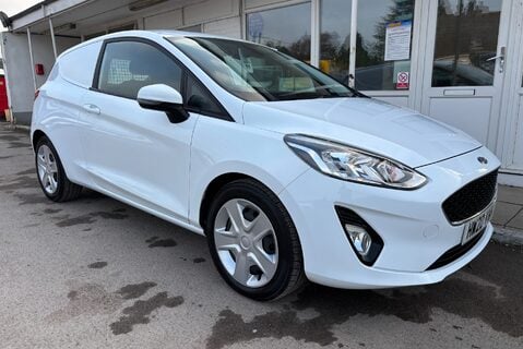 Ford Fiesta Base 85 ps Tdci Car Derived Panel Van - Air Con & Sat Nav 5