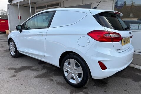 Ford Fiesta Base 85 ps Tdci Car Derived Panel Van - Air Con & Sat Nav 6
