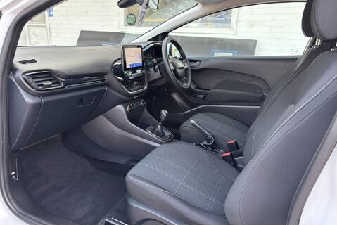 Ford Fiesta Base 85 ps Tdci Car Derived Panel Van - Air Con & Sat Nav 14