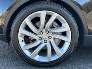 Land Rover Discovery D300 HSE Mhev Panel Van - Full LR Service History 37