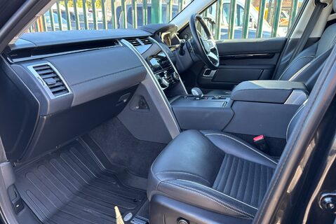 Land Rover Discovery D300 HSE Mhev Panel Van - Full LR Service History 16