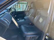 Land Rover Discovery D300 HSE Mhev Panel Van - Full LR Service History 30