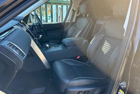 Land Rover Discovery D300 HSE Mhev Panel Van - Full LR Service History 30