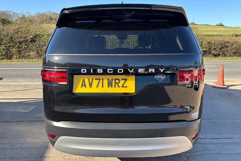 Land Rover Discovery D300 HSE Mhev Panel Van - Full LR Service History 11